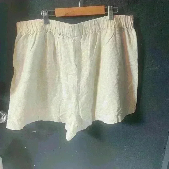 Women’s ASOS Linen Shorts - Picture 4 of 4